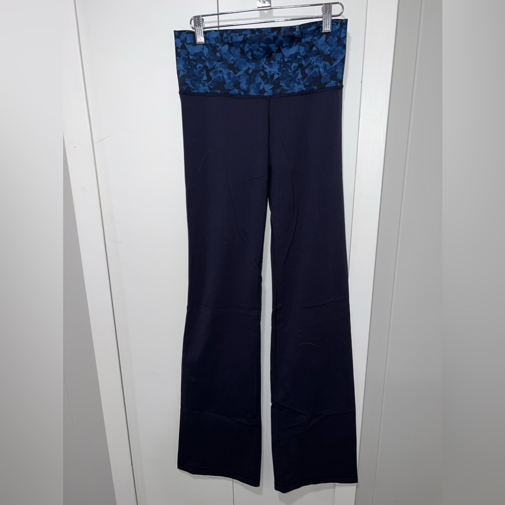 Lululemon Yogas